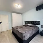 Apartamento Tres Palmas