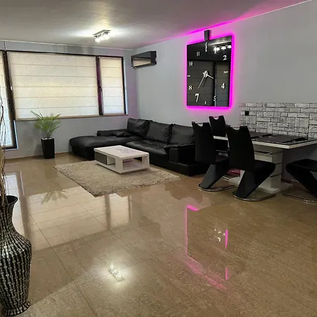 Tres Palmas アパート *