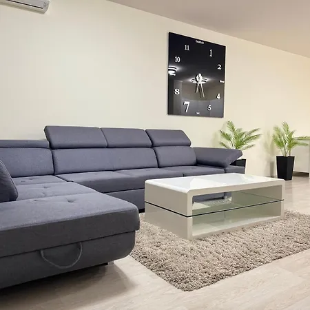 Apartment Tres Palmas Sofia