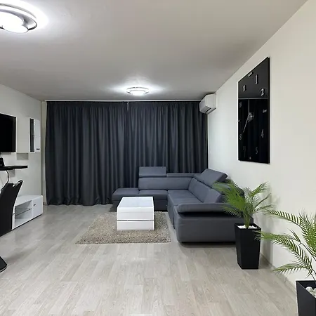 Apartment Tres Palmas Sofia