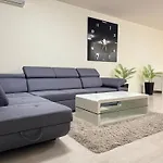 דירה Tres Palmas סופיה