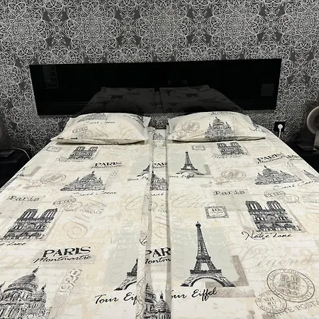 Tres Palmas דירה *