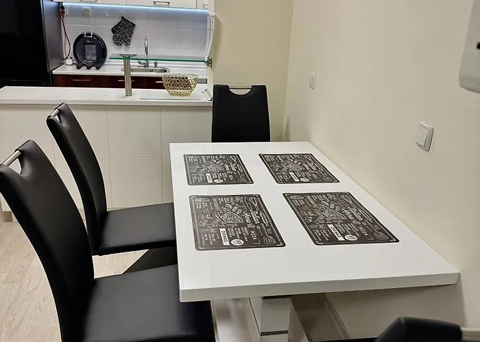 Апартамент Tres Palmas *