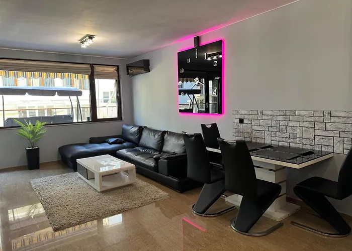 Tres Palmas Апартамент