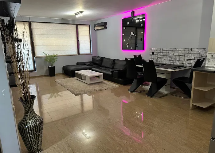 Tres Palmas Апартамент *