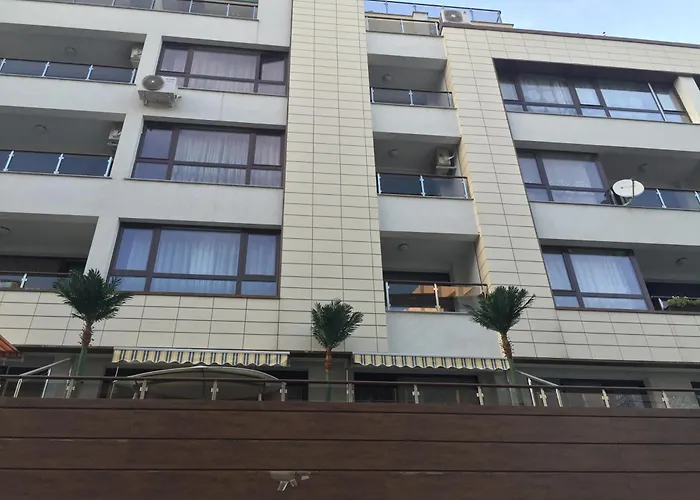 Tres Palmas Апартамент